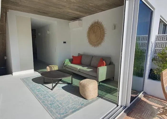 Lemon Villa